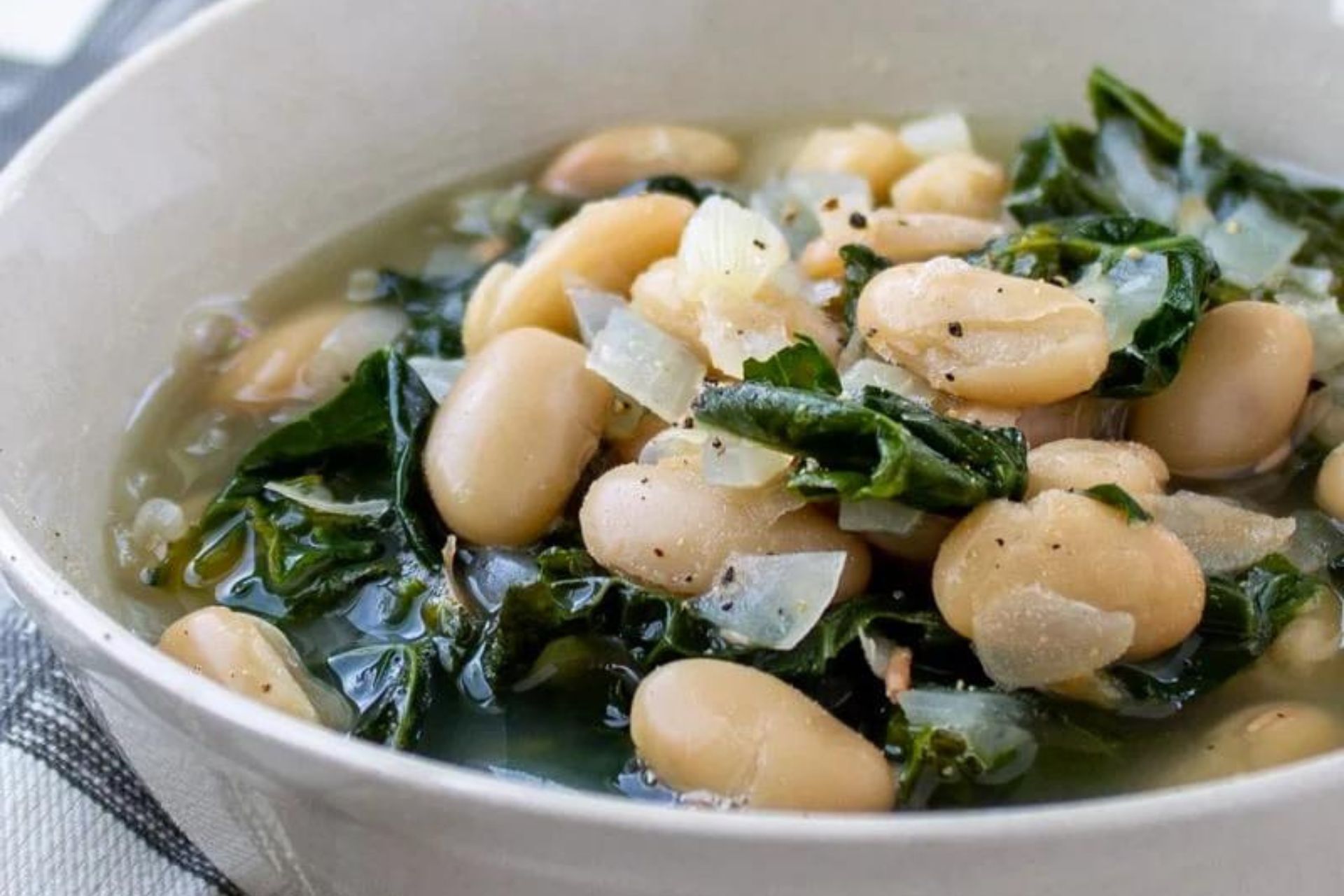 white bean and kale soup